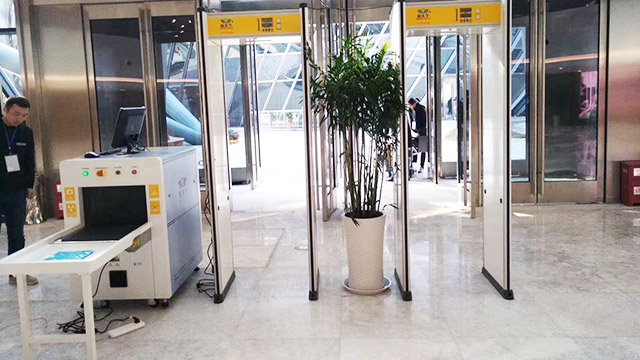 看“回頭客”欣益興電子怎樣評(píng)價(jià)探天下金屬探測(cè)門廠家？