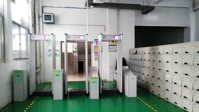 通過(guò)式金屬探測(cè)安檢門(mén)